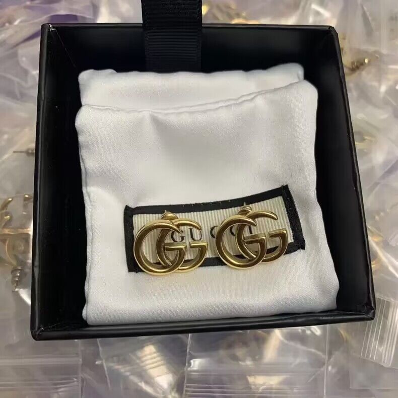 New Fashion G Logo Beautiful Earrings