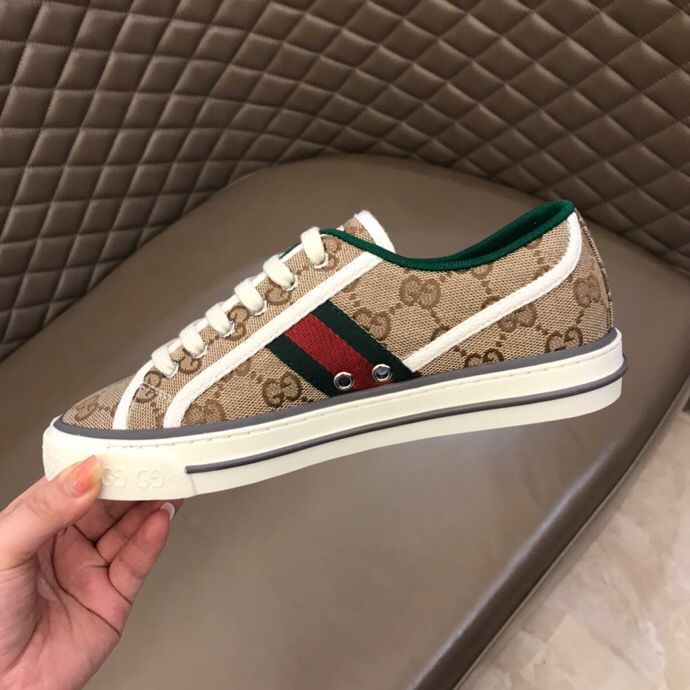 Luxury Canvas Embroidered Flat Casual Sneakers