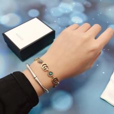 Classic Light Luxury Bracelet Necklace