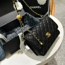 Trendy Exquisite Bag Black