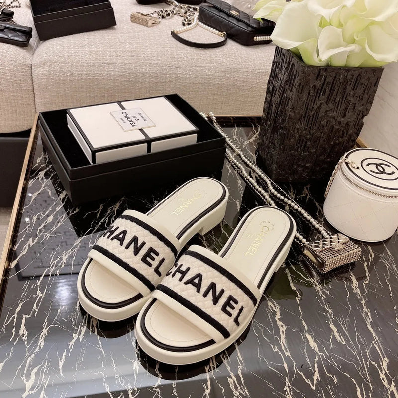 Lady's Letter Prtinted Comfortale Slippers